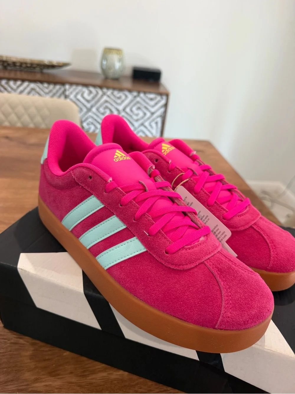 Adidas Samba 8.5 Pink Suede Sneakers with Mint Stripes Size 7Y/8.5W/7M BNIB
